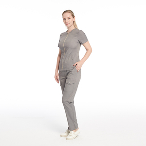 Conjuntos de Uniformes Médicos para Mujer con Cuello Redondo y Cierre Frontal |   Uniforme Médico Ajustado Color Heather |   Uniforme de Enfermera con Cierre Ajustable en el Tobillo - Product Image 1