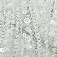 Tissu en dentelle à sequins réversibles blanc argenté, tissé respirant 100% polyester, poids lourd 285 g/m², pour robe de soirée, robe de fête, DIY