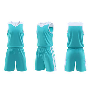 Op maat gemaakte ademende polyester shorts met sublimatie bedrukt logo voor jongens en volwassenen, specifieke basketbaluitrusting. - Product Image 3