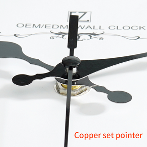 <span class=keywords><strong>Horloge</strong></span> murale numérique à quartz avec logo personnalisé OEM Chiffres romains simples blancs Décoration intérieure vintage silencieuse Chambre à coucher Mariage - Product Image 6