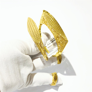 Golden Star Wholesale Popular Dubai 2 Gram <strong>Gold</strong> Color Plated <strong>Bangle</strong> and Ring Top Class Bracelet Set Women Jewelry With Wholesale - Product Image 5