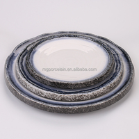 Assiette plate ronde en grès céramique, motif végétal, peinte à la main, pour usage Horeca, barbecues et buffets