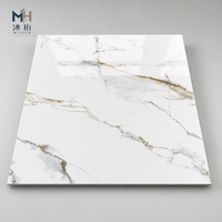 Carreaux de céramique pleine masse 600x600mm de luxe, aspect marbre Calacatta Gold poli, pour murs de salle de bain et crédences de cuisine