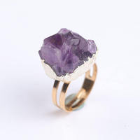 Bague ajustable en pierre naturelle d'améthyste drusée - Durable et personnalisable