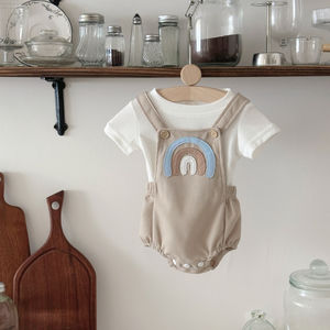 Venta al por mayor personalizado verano nuevo bebé conjunto <span class=keywords><strong>0</strong></span>-18 <span class=keywords><strong>meses</strong></span> Color sólido camiseta + Arco Iris mono <span class=keywords><strong>de</strong></span> una pieza bolsa pedo chaqueta - Product Image 4