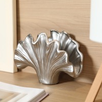 Vase en céramique de luxe en forme de feuille de Ginkgo argentée pour la décoration intérieure et les arrangements floraux