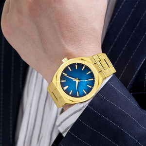 Reloj de acero inoxidable para hombre, color oro esmerilado, estilo empresarial – La opción de regalo perfecta - Product Image 4