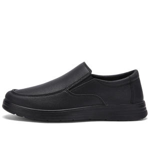 Zapatos de Chef Ligeros, Antimicrobianos y Resistentes al Aceite para Hombre, Color Negro, Casuales, para Uso Diario, de Cuero Sintético, Otoño 2026 - Product Image 1