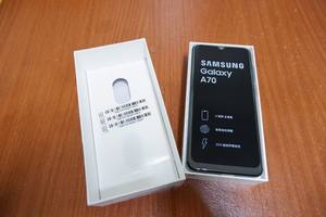 Smartphone Sbloccati di Alto Valore Prodotti Elettronici 5G Telefono <span class=keywords><strong>Cellulare</strong></span> <span class=keywords><strong>A70</strong></span> 6+128GB Vendita all'Ingrosso - Product Image 4