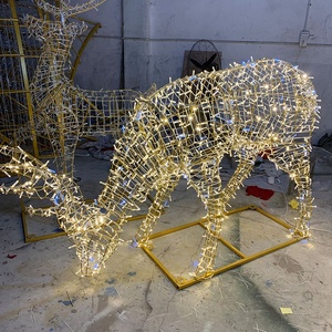 Décoration de Noël extérieure lumineuse en forme de renne LED de 1,80 m à 2,70 m, motif cerf, pour parcs, hôtels et centres commerciaux - Product Image 5