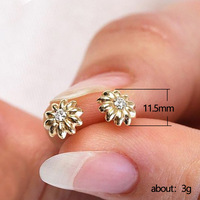Kadınlar için Ayçiçeği Kübik Zirkonya Küpe, 12mm, Altın Kaplama Pirinç Çiçekli Kulak Çivileri, Altın