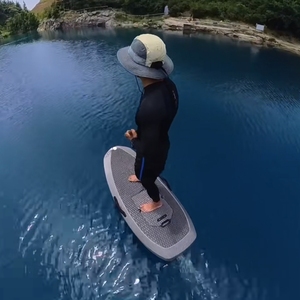 Tabla de Surf Eléctrica de Alta Velocidad 2025, Carga Inteligente, Control Remoto, Tabla de Hydrofoil Eléctrica, Tabla de Surf para Carreras Acuáticas, Kayak con Remo - Product Image 5