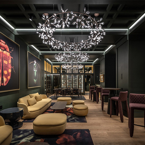 ชุดเฟอร์นิเจอร์ห้องนอนครบชุด ดีไซน์หรูหราทันสมัย ทำจากไม้ ขนาดคิงไซส์ สำหรับโรงแรมดีไซน์เนอร์สไตล์เมือง - Product Image 5