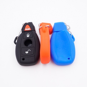 Housse de protection de clé en silicone personnalisable Accessoire de protection de clé de voiture de véhicule avec logo personnalisé Fit Model - Product Image 2