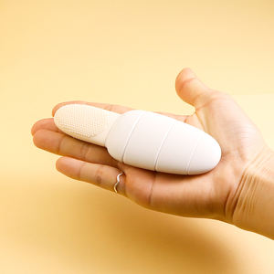 हैंडहेल्ड ब्लैकहेड रिमूवर ब्यूटी एप्लीकेटर स्टिक चेहरे की त्वचा को सिलिकॉन चेहरे के स्पैटुला काले रंग के साथ - Product Image 4