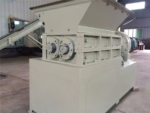 Trituradora de Plástico de Doble Eje de Alto Rendimiento con Bomba, Diseño Robusto para Materiales <span class=keywords><strong>PS</strong></span>/PMMA/PA, Capacidad de 800-1000 kg/h - En Oferta - Product Image 6