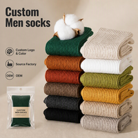 Chaussettes mi-mollet pour hommes, logo personnalisé OEM de haute qualité, couleur unie, coton peigné premium, douces et respirantes, chaussettes d'automne pour hommes