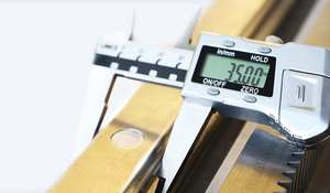 1kW 2kW 3kW 6kW 8kW CNC Laser Snijmachine RVS IJzer <span class=keywords><strong>Aluminium</strong></span> Automatische plaatmetaal Fiber Laser Snijmachine - Product Image 3