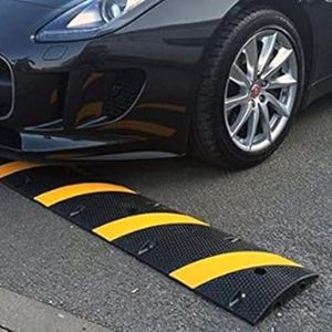 Geschwindigkeitsbegrenzer-Kabelkanäle Langlebiger Straßensicherheitsschutz für Autos Einkaufszentren Schulen Parkplätze Hochbelastbare Verkehrskontrolle - Product Image 5