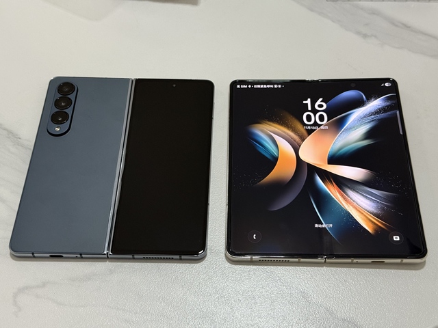 Wholesale Used CellPhones for Galaxy Z Fold 3 Fold 4 Fold 5 Original Smartphone Z Flip 3 Flip 4 Flip 5 Mobile Phone 5G Unlock