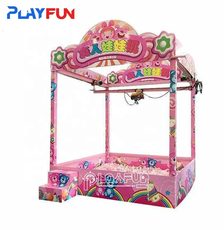 Playfun Hot Sale Indoor Pretpark Muntautomaat Echte Man Persoon Interactieve Menselijke Game Claw Machine