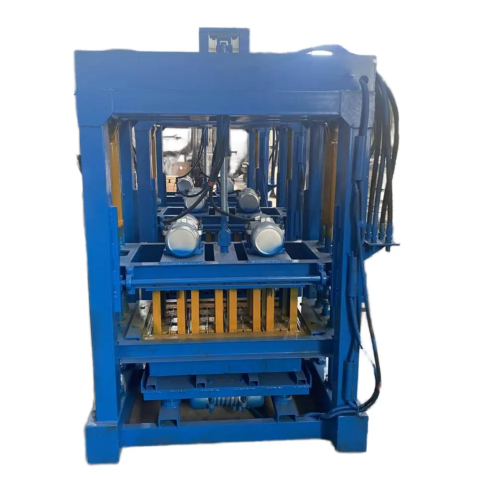 QT4-30 Hydraulic Semi-Automatic Brick Making Machine Compressor Machinery for Retail Industries Focused on Cement Raw Material