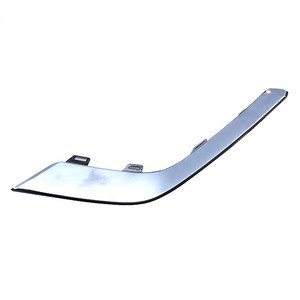 71751-74R10-0PG faro fendinebbia anteriore per auto griglia striscia di rivestimento cromata per Suzuki <span class=keywords><strong>SX4</strong></span> <span class=keywords><strong>S</strong></span>-<span class=keywords><strong>Cross</strong></span> 2016-2021 - Product Image 3