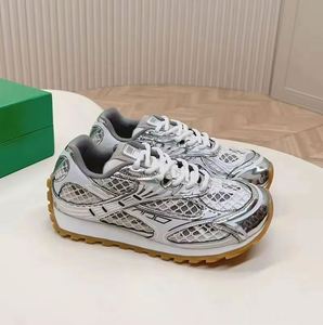 Chaussures de marche de luxe en cuir véritable pour hommes et femmes, style baskets à lacets de créateur, collection 2026, best-seller - Product Image 6