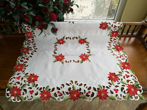 Khăn Trải Bàn Hình Vuông Màu Trơn Thêu Thủ Công 85*85Cm - Product Image 6