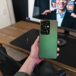 Reno11 <span class=keywords><strong>OPPO</strong></span> มาร์ทโฟน5G ขายดี6.7 \ "AMOLED 120Hz 64MP กล้องสามตัว67W supervooc 8GB + 256GB เวอร์ชั่นสากลรองรับภาษาฝรั่งเศส - Product Image 1