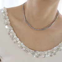 Collier ras de cou en acier inoxydable argenté tressé à trois couches et sans ternissure avec chaîne en forme de serpent et strass pour filles