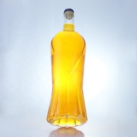 Nouvelle bouteille en verre transparente de 750 ml pour spiritueux, design exquis, vente en gros, avec bouchon en liège, pour vodka et tequila