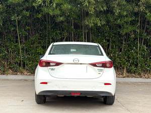 <span class=keywords><strong>Mazda</strong></span> 3 Axela 1.5L Automático LHD Sedán con Botón de Arranque, Luces Antiniebla, Bajo Kilometraje, Maletero de 419L, Tanque de 51L, Sin Accidentes, Coche de <span class=keywords><strong>Segunda</strong></span> <span class=keywords><strong>Mano</strong></span> - Product Image 4