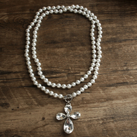 Collier pour femme, style bohème, imitation perles de verre, 8 mm, double tour, pendentif fleur et croix en cristal