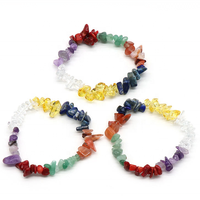 Bracelet de cristaux de guérison de gravier coloré irrégulier naturel 7 Chakra bijoux de mode pour l'artisanat de cristal de cadeau