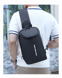 Nouveau Sac de Poitrine Antivol Grande Capacité pour Homme, Idéal Cyclisme, Affaires et Voyage, Design Bandoulière Unique - Product Image 5