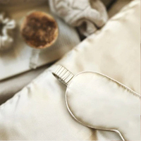Coffret Cadeau de Sommeil en Soie de Mûrier Premium Blanc Avoine, comprenant Masque de Nuit 3D, Taie d'Oreiller et Chouchou, pour Demoiselle d'honneur, Cadeau de Mariage, Cadeau Fête des Mères