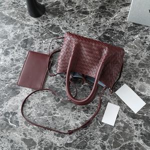 <span class=keywords><strong>Sac</strong></span> à main d'usine CC GG Luis <span class=keywords><strong>sac</strong></span> à <span class=keywords><strong>bandoulière</strong></span> en cuir pour hommes <span class=keywords><strong>sac</strong></span> de créateur de luxe pour femmes <span class=keywords><strong>sac</strong></span> à <span class=keywords><strong>bandoulière</strong></span> <span class=keywords><strong>Vuitton</strong></span> de marque <span class=keywords><strong>sac</strong></span> à main polyvalent - Product Image 3