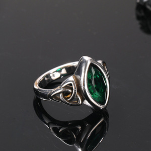 Nuovo Anello da Uomo in Acciaio Inossidabile Stile Punk con Nodo Celtico e Gemme Naturali, Elegante Anello in Acciaio Inossidabile di Alta Qualità - Product Image 6