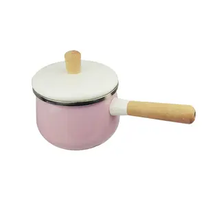 Hot Koop 18Cm Emaille Camping Metalen Gietijzeren Kookgerei Met Lange Houten Handvat Emaille Melk Pan Pot