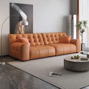 أريكة عصرية بتصميم إيطالي حديث لعام 2025، ثلاثية المقاعد، مغطاة بالفانيلا، مناسبة لغرف المعيشة في الشقق الصغيرة - Product Image 4