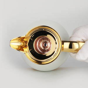 สินค้ามาใหม่ กระติกน้ำสุญญากาศเคลือบสีขาวทอง ขนาด 1.0 ลิตร สำหรับชุดกาแฟและชา - Product Image 6