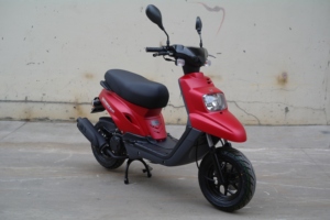 <span class=keywords><strong>Scooter</strong></span> à essence <span class=keywords><strong>50cc</strong></span> le plus vendu de l'usine chinoise YAMASAKI, idéal <span class=keywords><strong>pour</strong></span> les trajets urbains, avec freins à disque et à tambour, moto à essence <span class=keywords><strong>pour</strong></span> adultes - Product Image 5