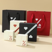 Caixa de Presente para Joias com Logo A1, Tampa Deslizante Diagonal, Flap Triangular, Embalagem Personalizada em Preto, Vermelho e Branco