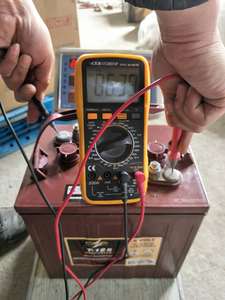 <span class=keywords><strong>Batteria</strong></span> a Ciclo Profondo T125 6V240Ah, Alternativa alla <span class=keywords><strong>Batteria</strong></span> US-2200 XC2 per Auto da Turismo/Inverter - Product Image 4
