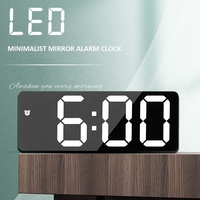 Vente en gros Meilleures ventes Horloge de bureau à commande vocale Snooze LED Affichage de la température Mode nuit Réveil Reloj