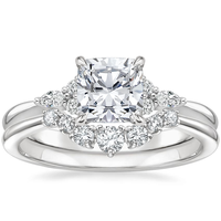 Bague de fiançailles élégante en moissanite taille ovale, monture à griffes en or massif 18 carats, bijou classique pour femme