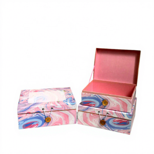Boîtes cadeaux <span class=keywords><strong>de</strong></span> luxe sur mesure <span class=keywords><strong>de</strong></span> différentes tailles avec fermeture magnétique, vente en gros près <span class=keywords><strong>de</strong></span> chez moi - Product Image 1