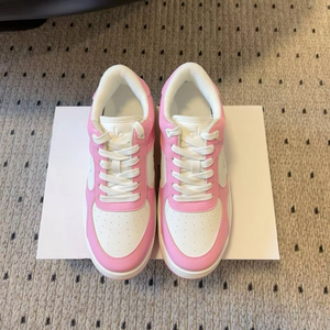 Zapatillas deportivas de lujo unisex de marca de diseñador 2026, blancas, de moda casual, con suela gruesa, diseño de malla con cordones, cómodas y con aumento de altura. - Product Image 4