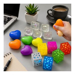 Pelota Sensorial Antiestrés de Corazón con Purpurina que Brilla en la Oscuridad, Juguete Sensorial Blandito para Adultos y Niños, Regalo, Vendedor para el Mercado de Exportación - Product Image 3